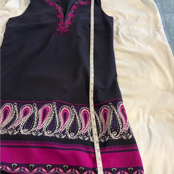 Banana Republic Black with Magenta and Cream Embroidered Shift Dress - Picture 2 of 7